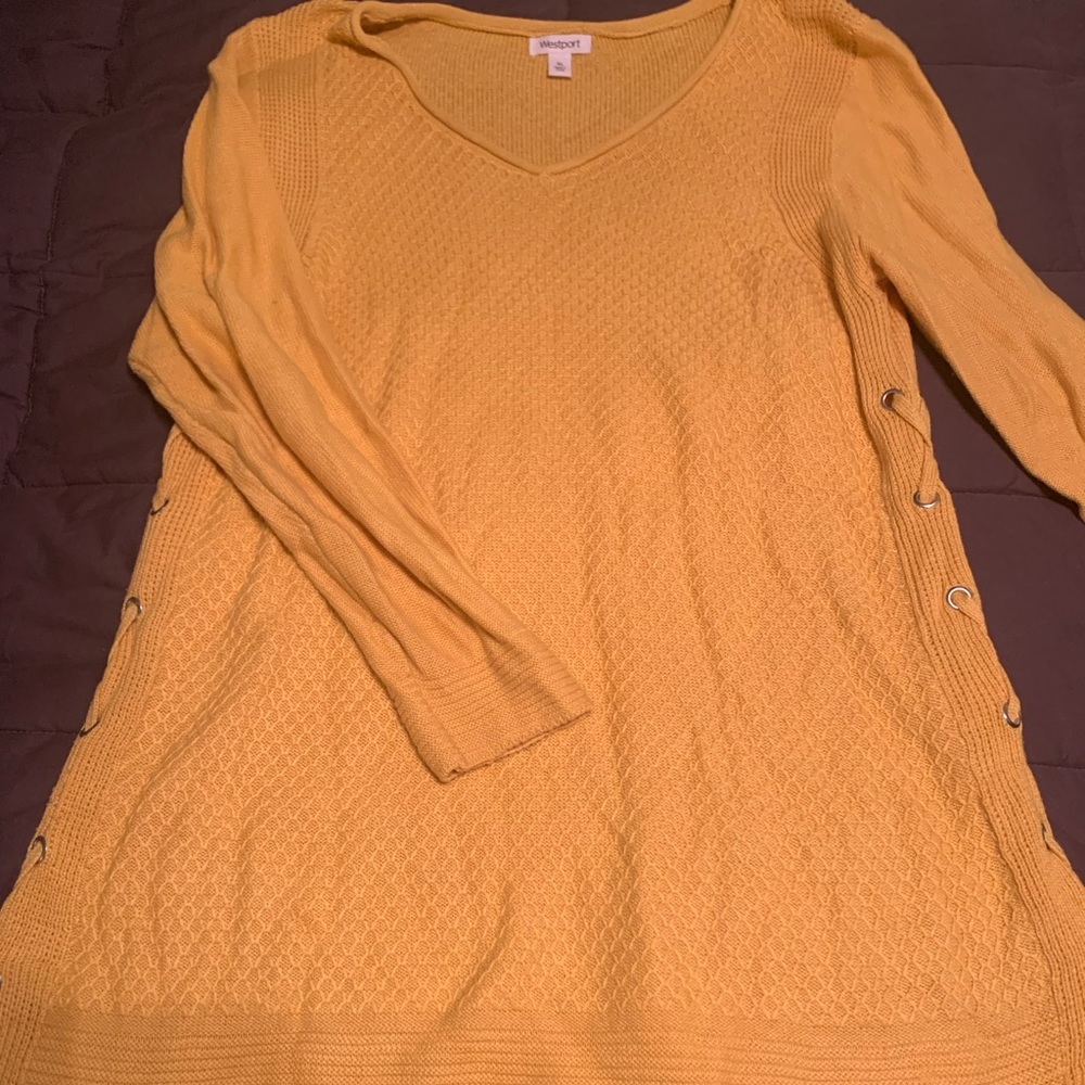 Beautiful gold sweater